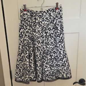 Hillard & Hanson Monochrome Floral A-Line Skirt